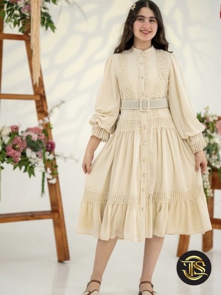 فستان بناتي محير